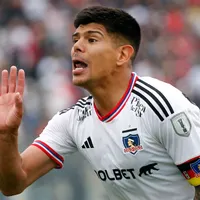 Por decisión de Gustavo Quinteros: Esteban Pavez recibió una importante noticia en Colo-Colo que aclara su futuro