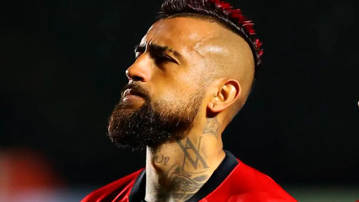 Arturo Vidal tiene todo el deseo de llegar a Colo-Colo.