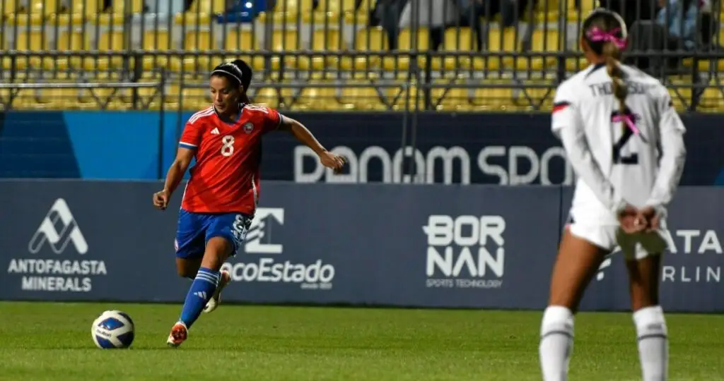 Karen Araya no estará en el siguiente partido de ‘La Roja’ femenina.