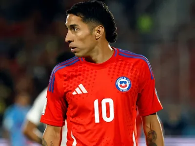 ¿Vuelven a la carga? El motivo que frustró la llegada de Luciano Cabral a Colo-Colo