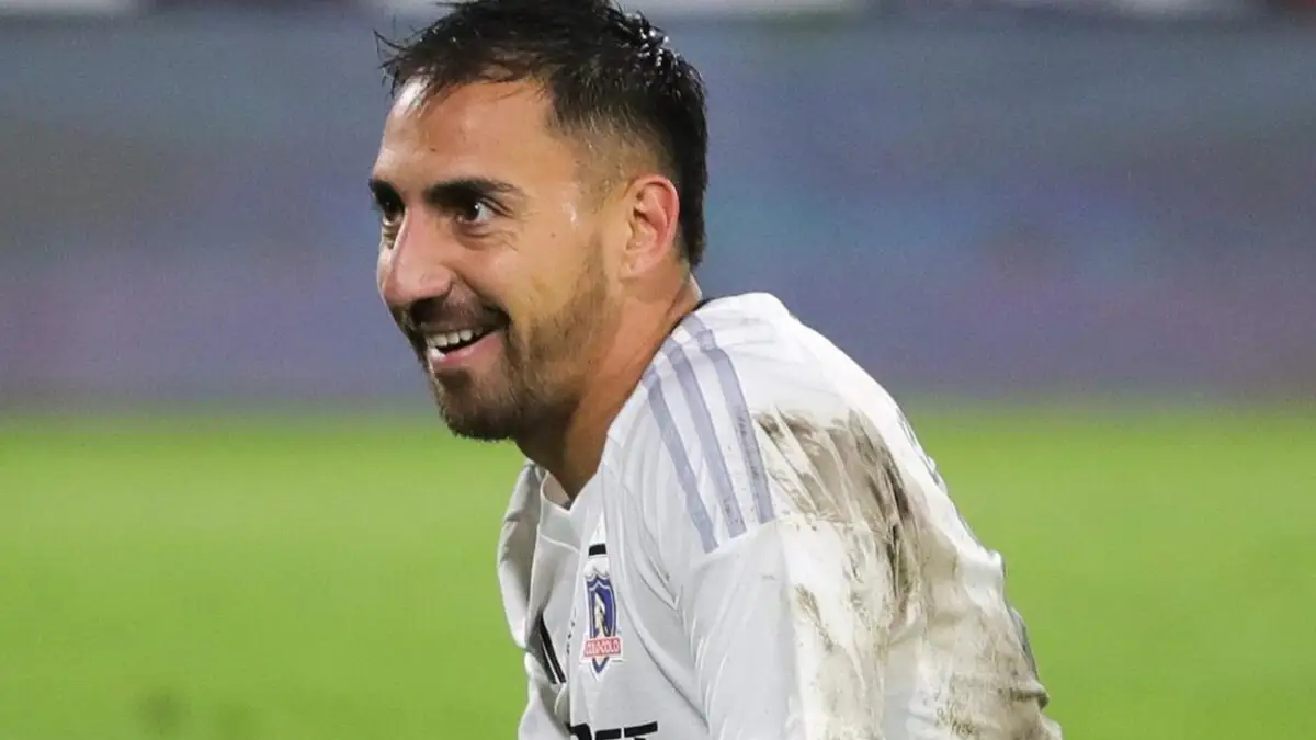 Javier Correa.