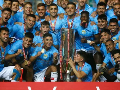 Bombazo: La Tercera asegura que Colo-Colo realizó una oferta formal a Magallanes por una de sus figuras