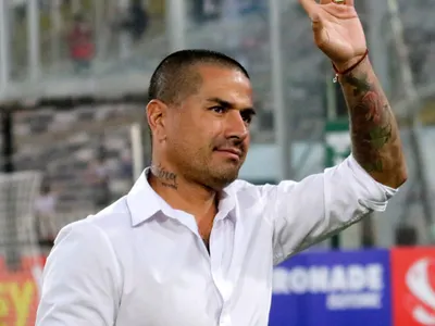 Dejó de lado los colores: Jorge Acuña sorprendió al revelar su admiración por un futbolista de Colo-Colo