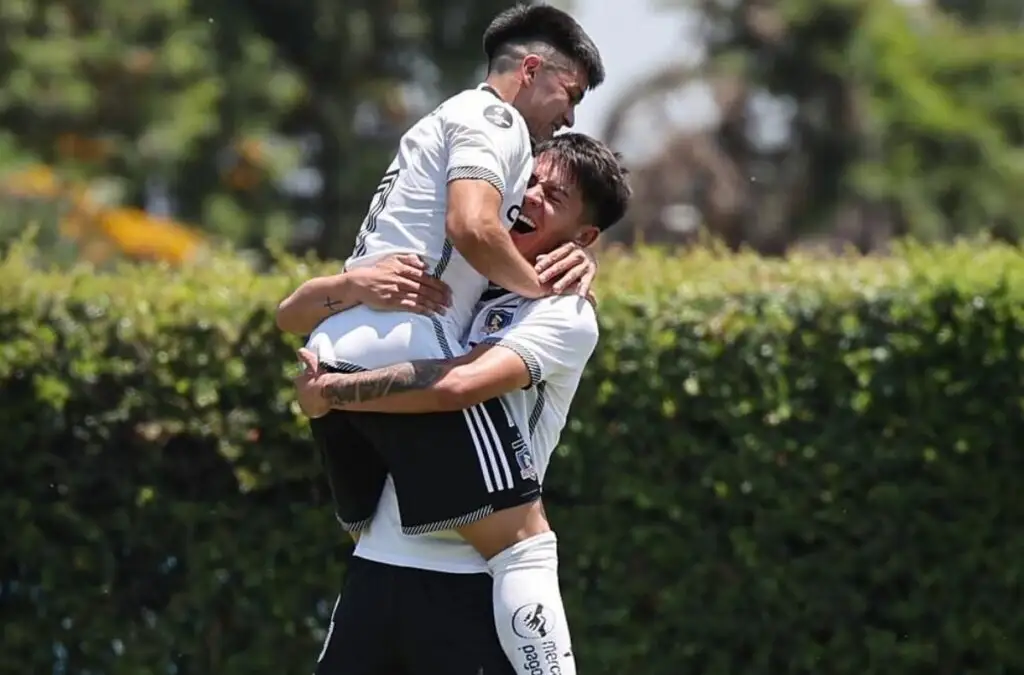 Colo-Colo clasificó a la semifinal del Campeonato de Proyección.