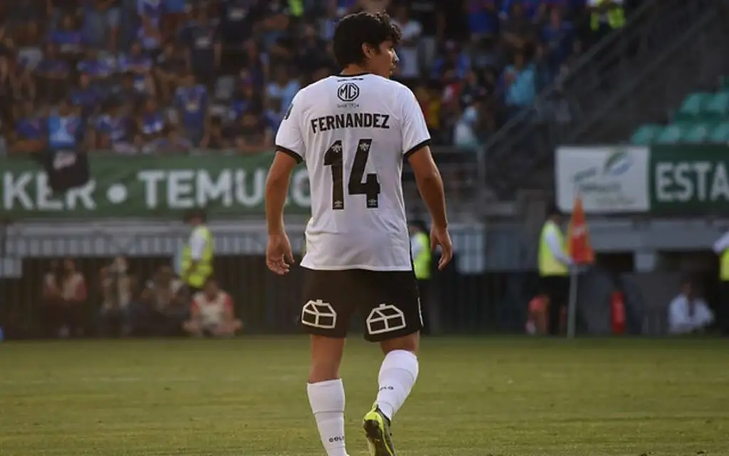 Matías Fernández se retiró del fútbol tras 19 años de carrera.