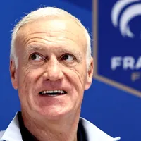 Los elogió bastante: DT de Francia identificó a los dos jugadores que son claves en La Roja