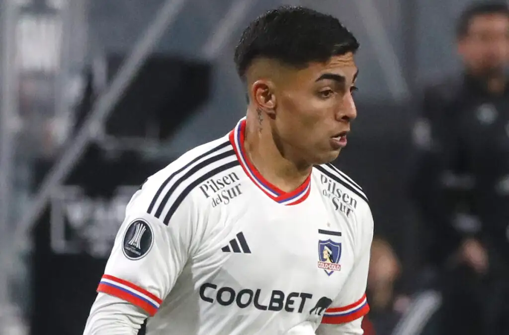 Colo-Colo rechazó una oferta de préstamo por Jordhy Thompson.