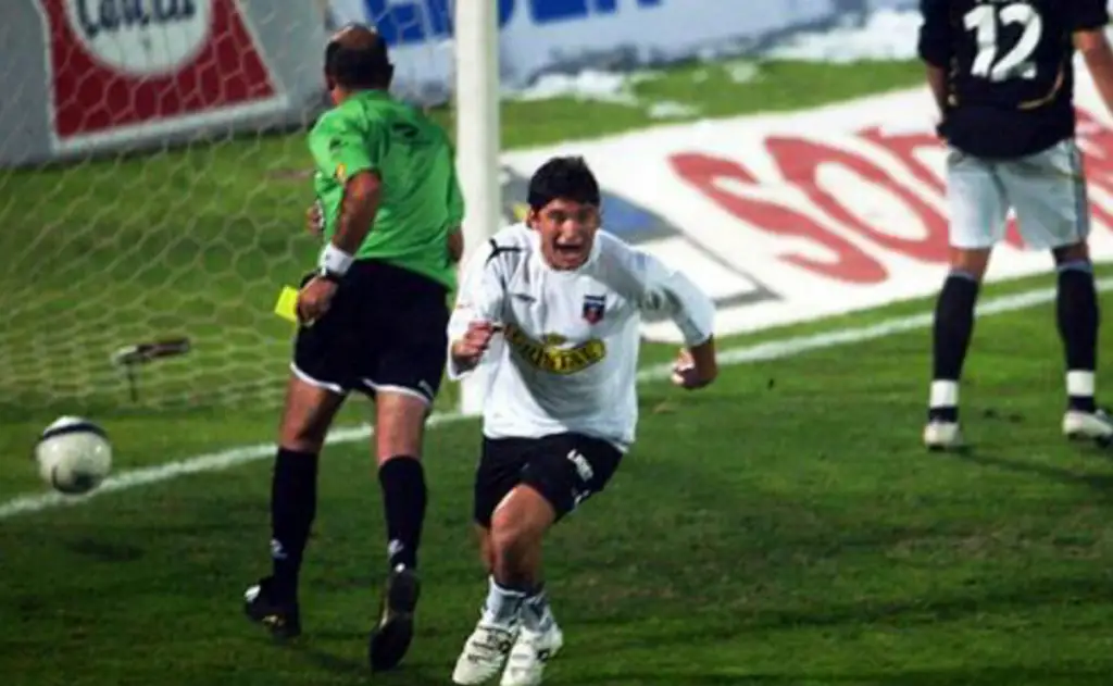 Miguel Aceval, campeón con Colo-Colo, fue duramente criticado.
