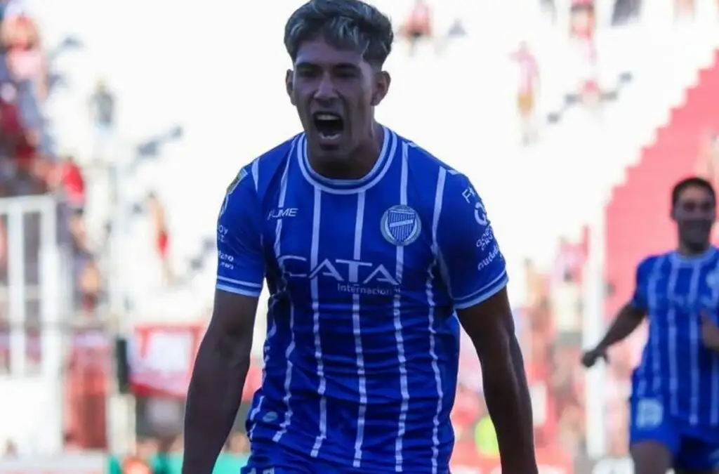 Salomón Rodríguez no se presentó a entrenar con Godoy Cruz.