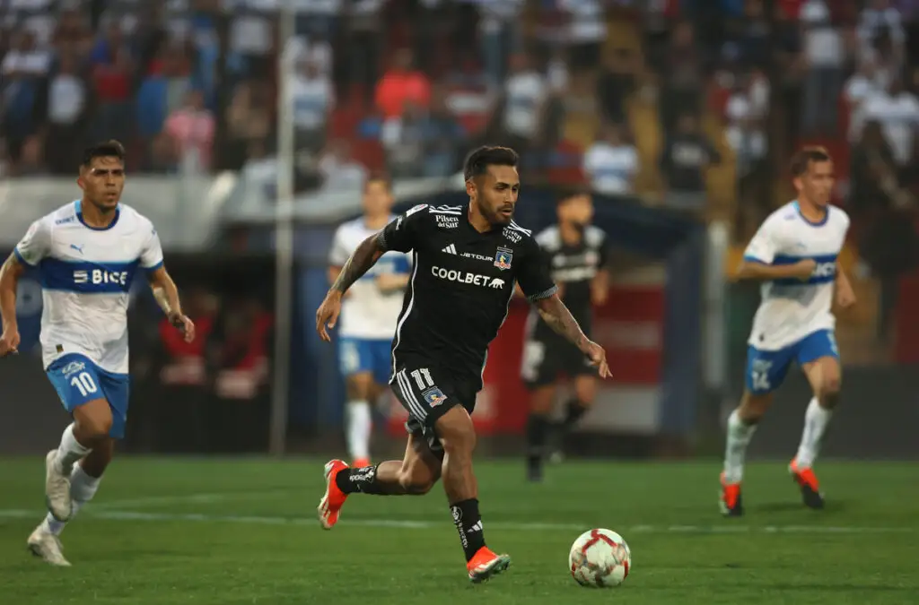 Todavía restan tres fechas para el clásico ante la UC. Foto: Dragomir Yankovic/Photosport.