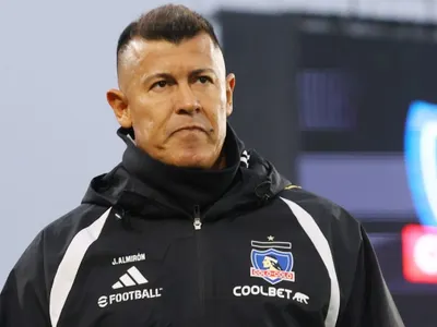 Visto bueno: Jorge Almirón habría aprobado a dos jugadores como refuerzos de Colo-Colo para 2025