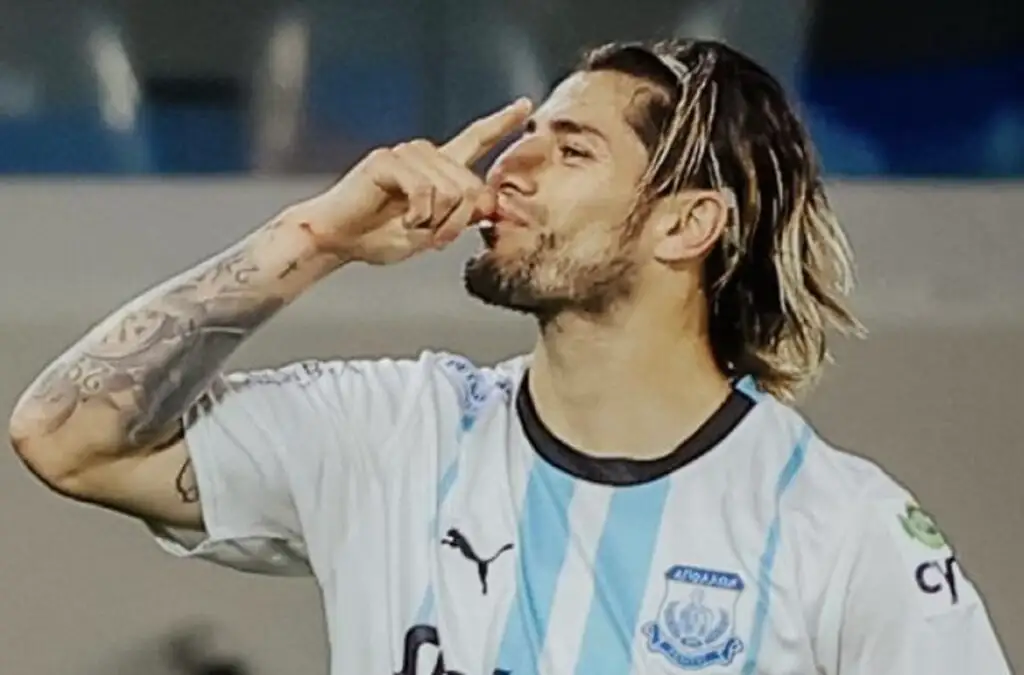 El último equipo de Sagal fue Apollon Limassol de Chipre.