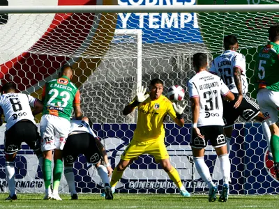 Piden su salida: Lapidan a refuerzo de Colo-Colo en redes sociales por su rendimiento frente a Cobresal