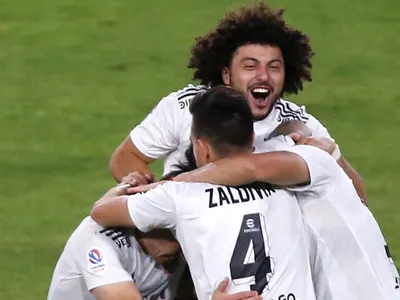 Colo-Colo se afirma a en lo alto de la tabla de cara al final del torneo