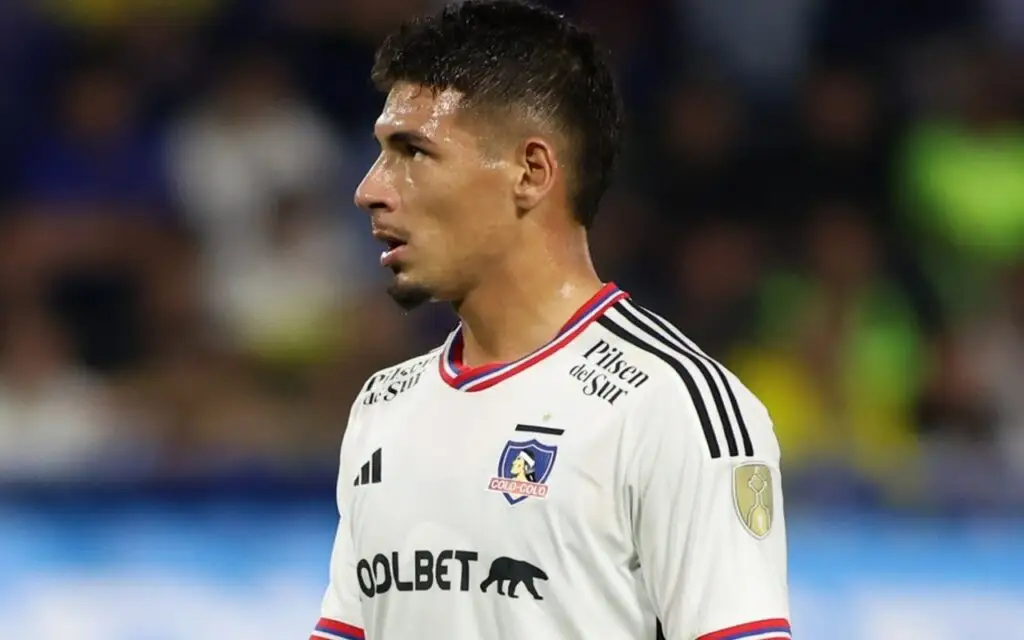 Alan Saldivia ha sido uno de los jugadores más aplaudidos por la hinchada en los últimos partidos.