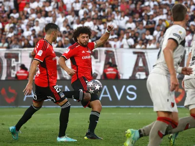 Hinchas albos explotan en redes sociales y piden titularidad para dos jugadores de Colo-Colo