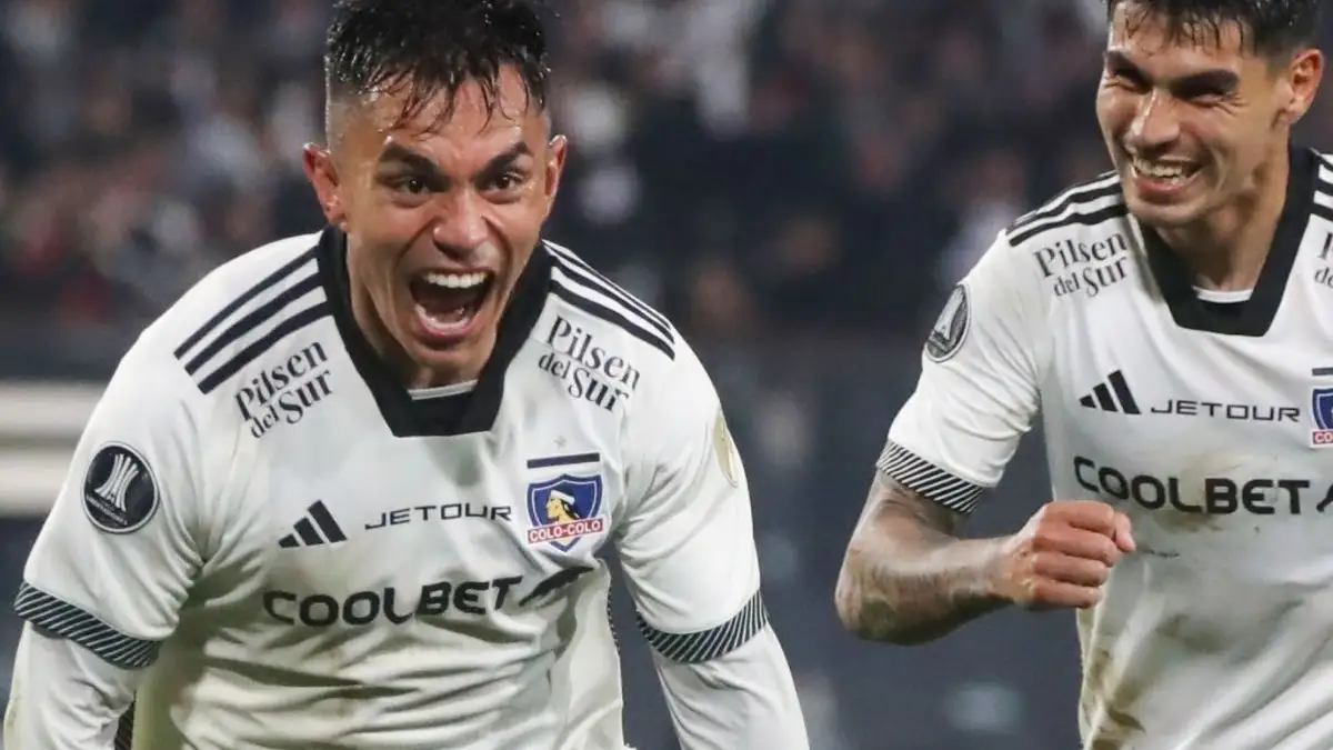 Colo-Colo venció a Junior en el Estadio Monumental.