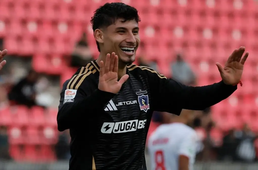 Alexander Oroz termina contrato con Colo-Colo en diciembre.