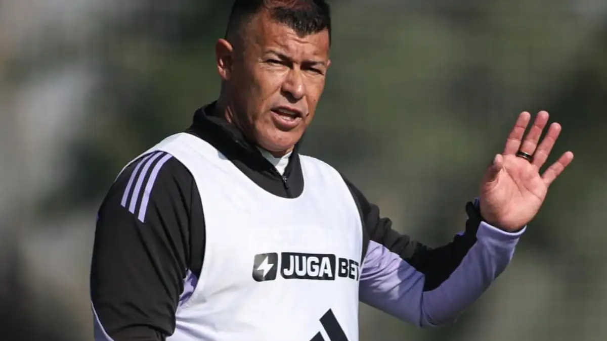 El DT albo ya tendría definido a los convocados para el partido ante los europeos.