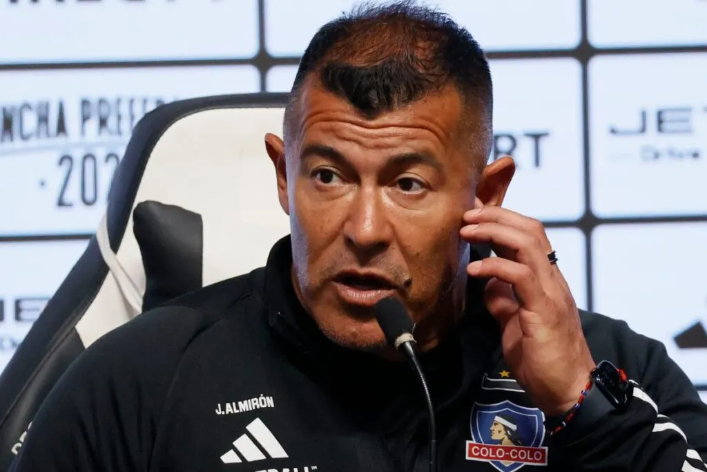 Jorge Almirón confirma reunión con hinchas de Colo-Colo