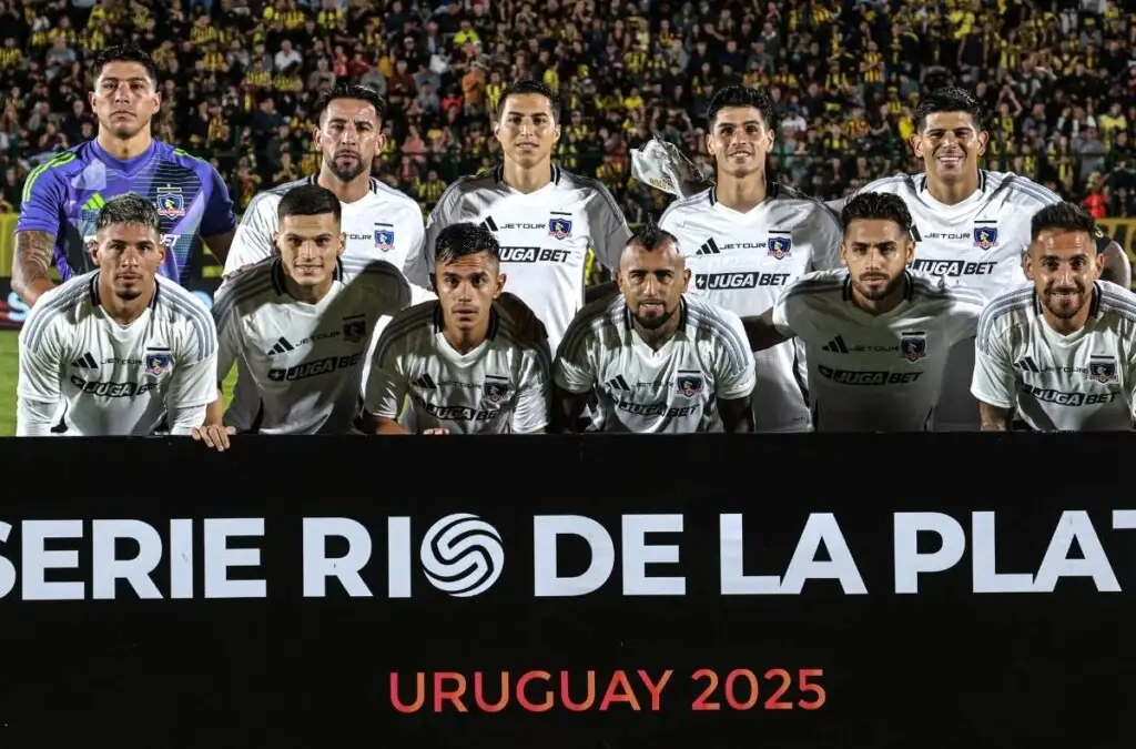 Colo-Colo trabaja en la pretemporada mientras continúa el mercado de pases.