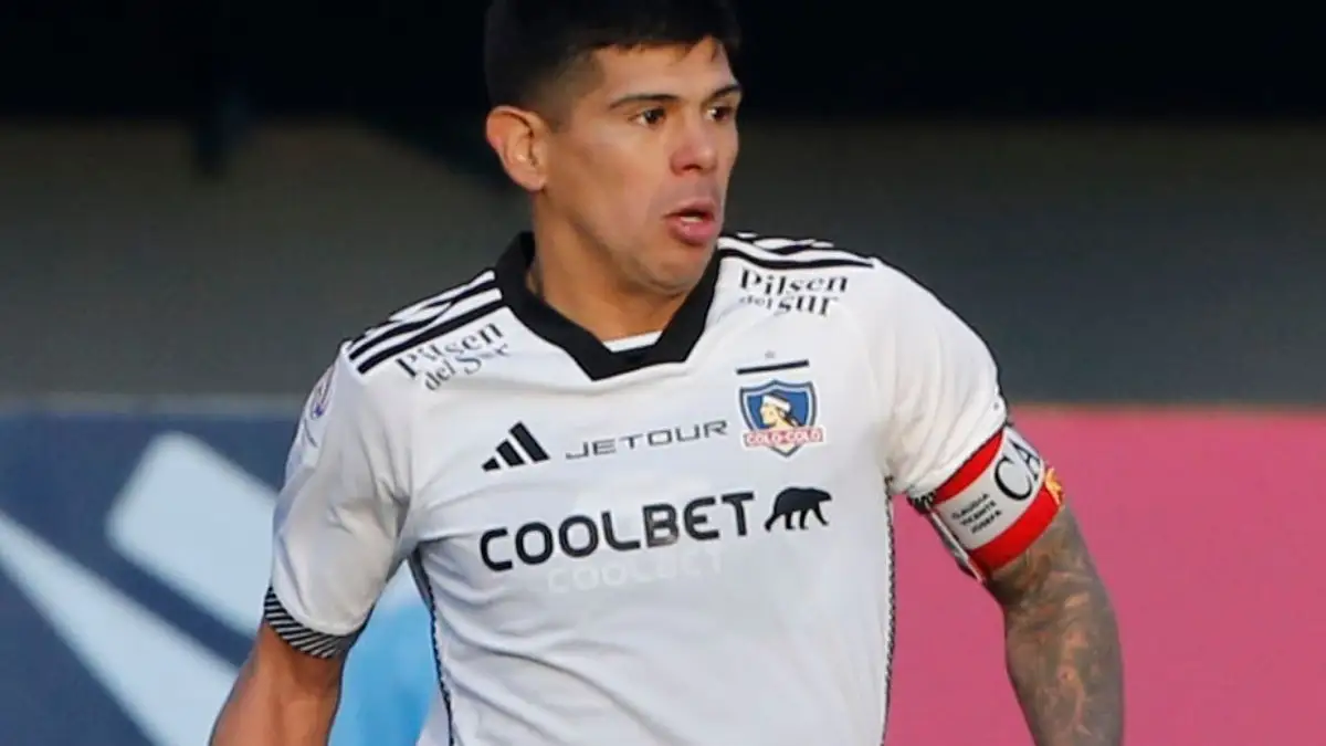 Esteban Pavez volvió a entrenar en el Estadio Monumental.