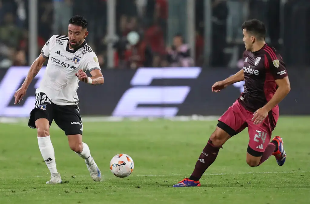 Colo-Colo y River Plate chocaron por los cuartos de final de la Copa Libertadores.