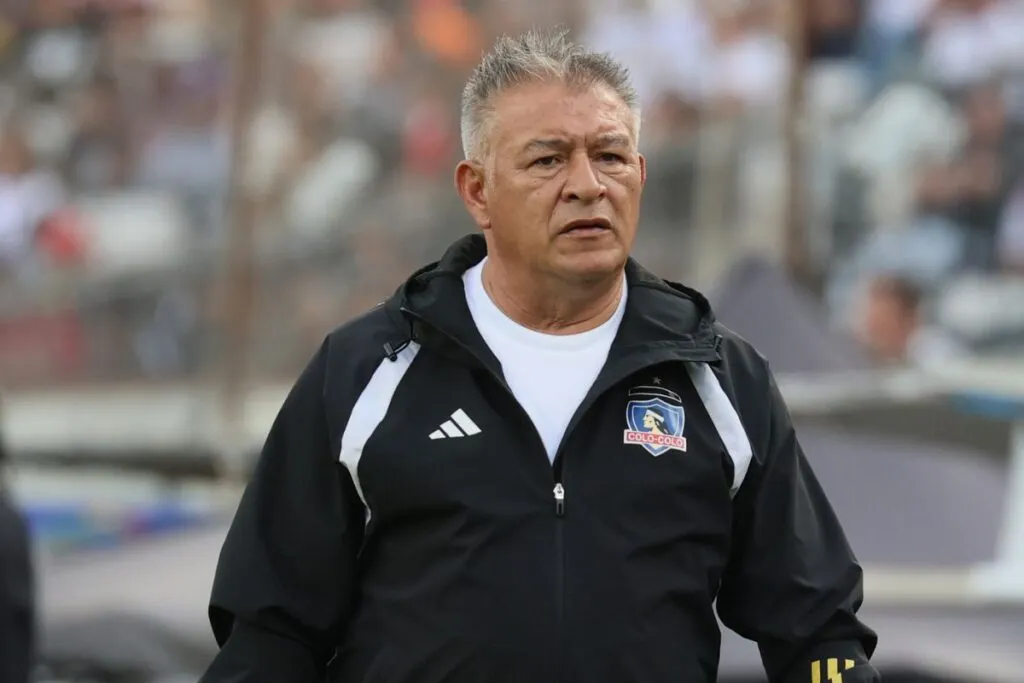 Claudio Borghi puntualizó su crítica hacia uno de los refuerzos 'estrellas' que llegó este verano a Colo-Colo.