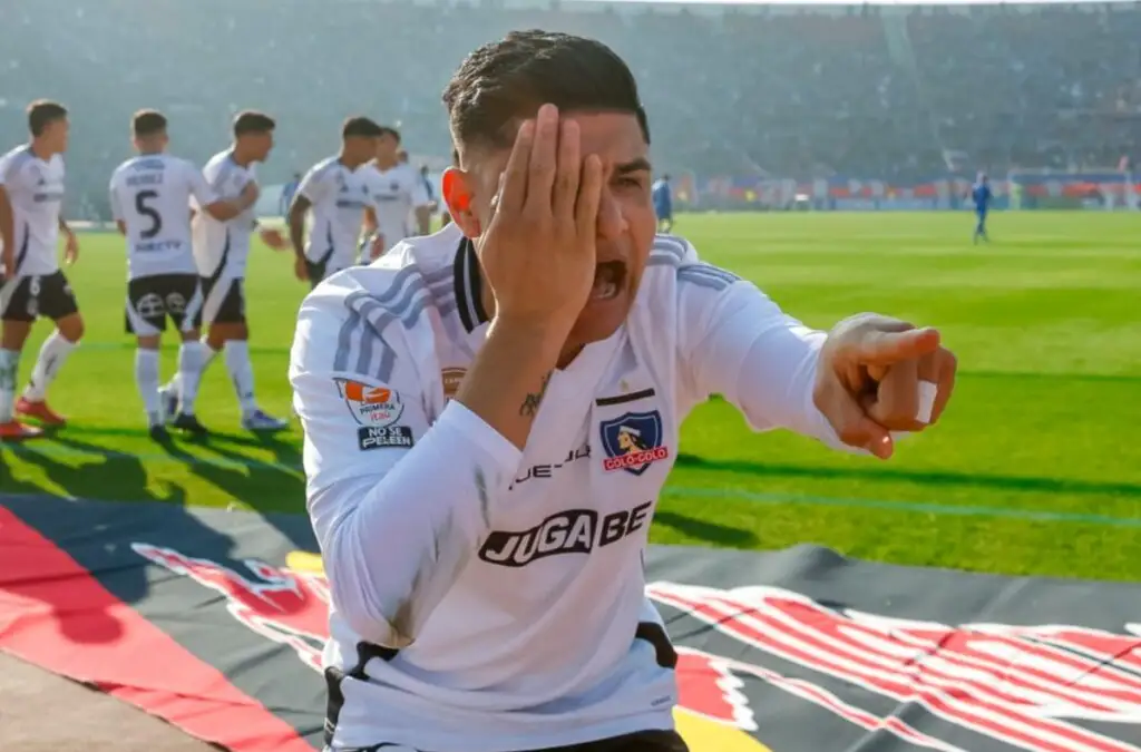 Claudio Aquino ingresó al campo de juego en el minuto 89.