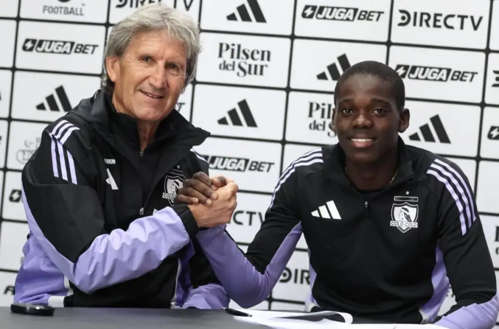 Manley Clerveaux firmó contrato con Colo-Colo.