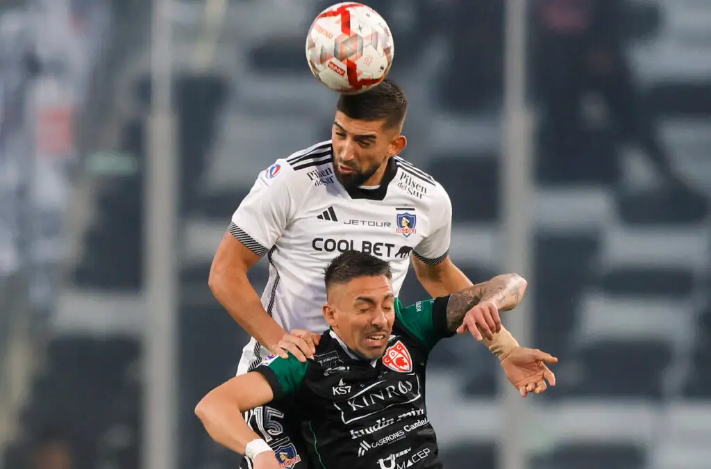 Emiliano Amor se llenó de críticas por su cometido en el duelo de Colo-Colo y Deportes Copiapó.