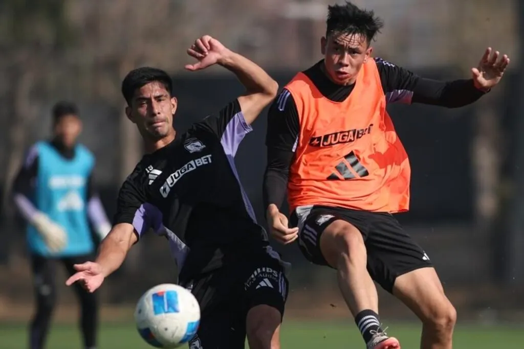 Rodríguez en el entrenamiento de Colo-Colo.