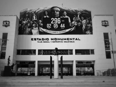 Paralización total: Colo-Colo confirma suspensión en todas las ramas del club