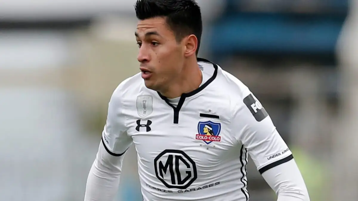 Daniel Arrieta entregó ilusionantes noticias sobre el posible fichaje de Claudio Baeza.