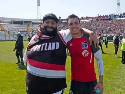 ¿Quién es el «Guatón Carlos»? El fallecido barrista que puso en aprietos el sistema de seguridad de Colo-Colo