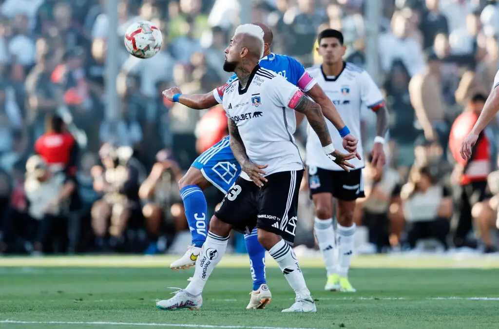 Colo-Colo y Universidad de Chile se enfrentarán este sábado.