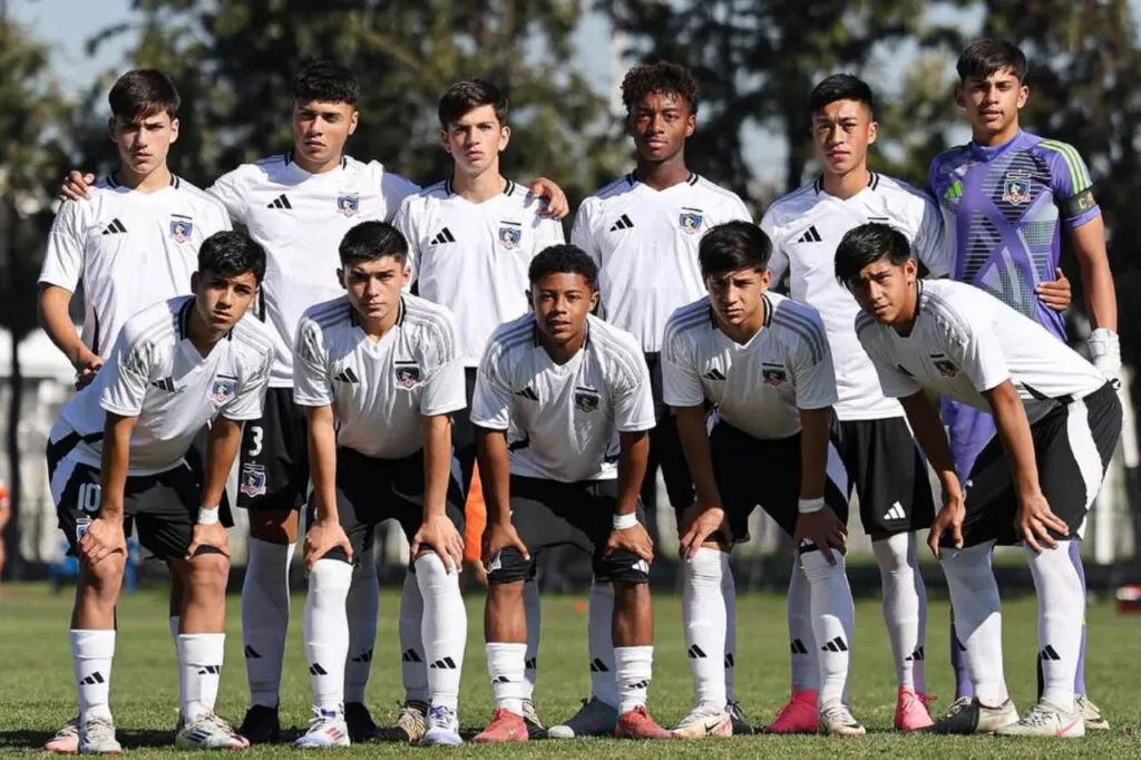 Formación Colo-Colo Sub-15 en el partido vs Cobreloa, antes de viajar a Brasil para disputar la Nike Premier Cup.