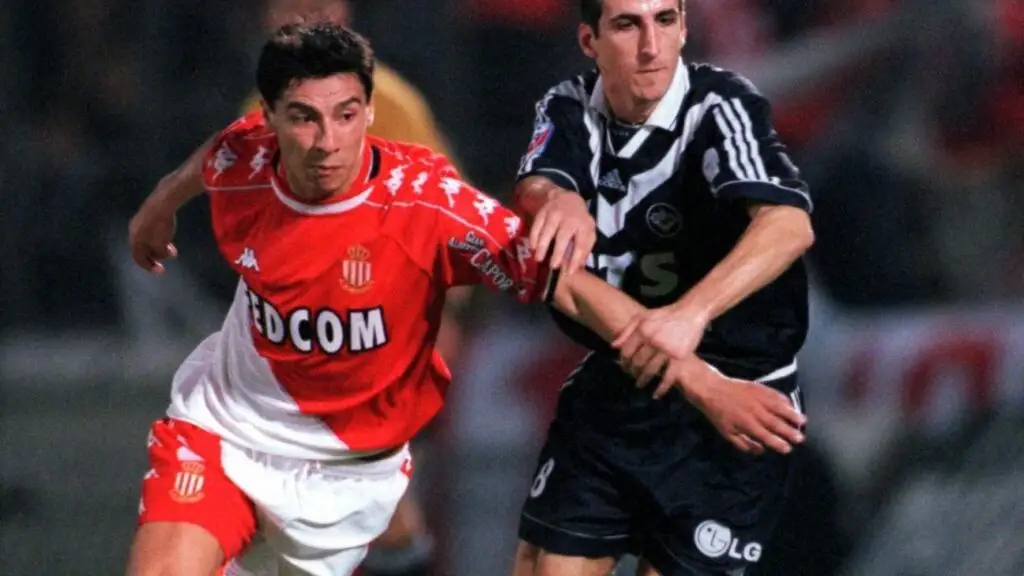Pablo Contreras jugó en AS Mónaco en la temporada 1999-2000.
