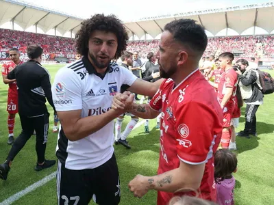 ¡Pelucaaa! El particular momento que vivió Maximiliano Falcón tras el partido ante Ñublense
