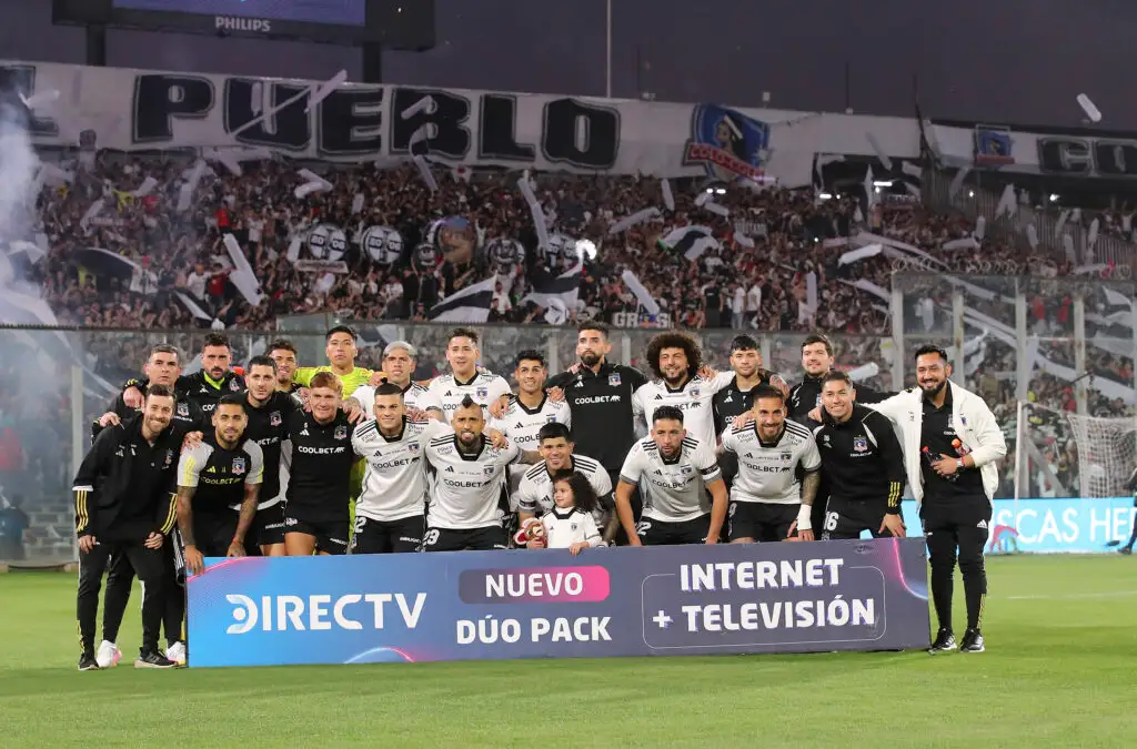 Colo-Colo deberá abrochar la renovación de algunos jugadores.