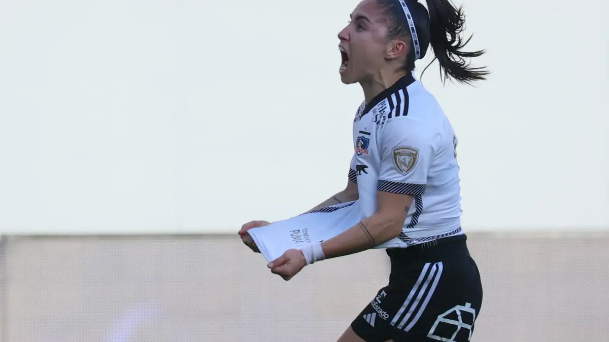 Javiera Grez renovó su contrato con Colo-Colo.