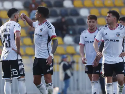 Ni Jordhy Thompson o Fernando de Paul: La nueva gran preocupación que apareció en Colo-Colo y tiene a todos atentos