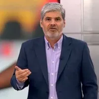 ¿Lo escucharán? Juan Cristóbal Guarello analiza el caso de Juan Martín Lucero y aconseja a Blanco y Negro