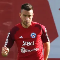 Se lesionó: Jugador de Colo-Colo sorprende y aparece como reemplazo de Matías Zaldivia en la Selección Chilena