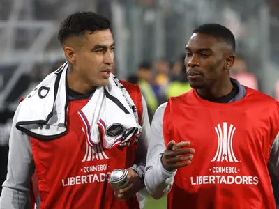 Revelan las posibles causas sobre el fracaso de Fabián Castillo y Darío Lezcano en Colo-Colo