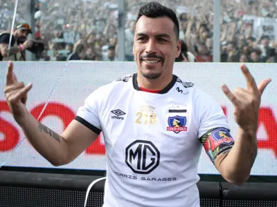 Con show musical de Pailita y amistoso de lujo: Revelan fecha e inéditos detalles de la despedida de Esteban Paredes