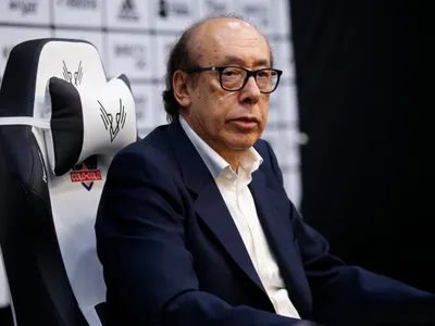 ¿Suma bonos? Alfredo Stöhwing aseguró su primera gran incorporación en Colo-Colo