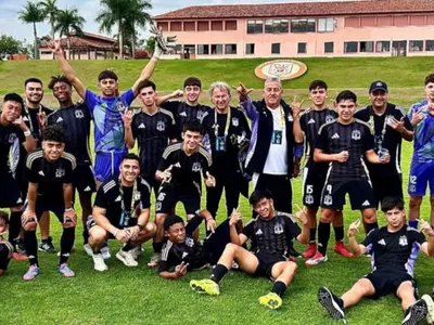 Se sube al podio: Colo-Colo Sub-15 vence a Corinthians y se queda con el tercer lugar de la Nike Premier Cup 2025