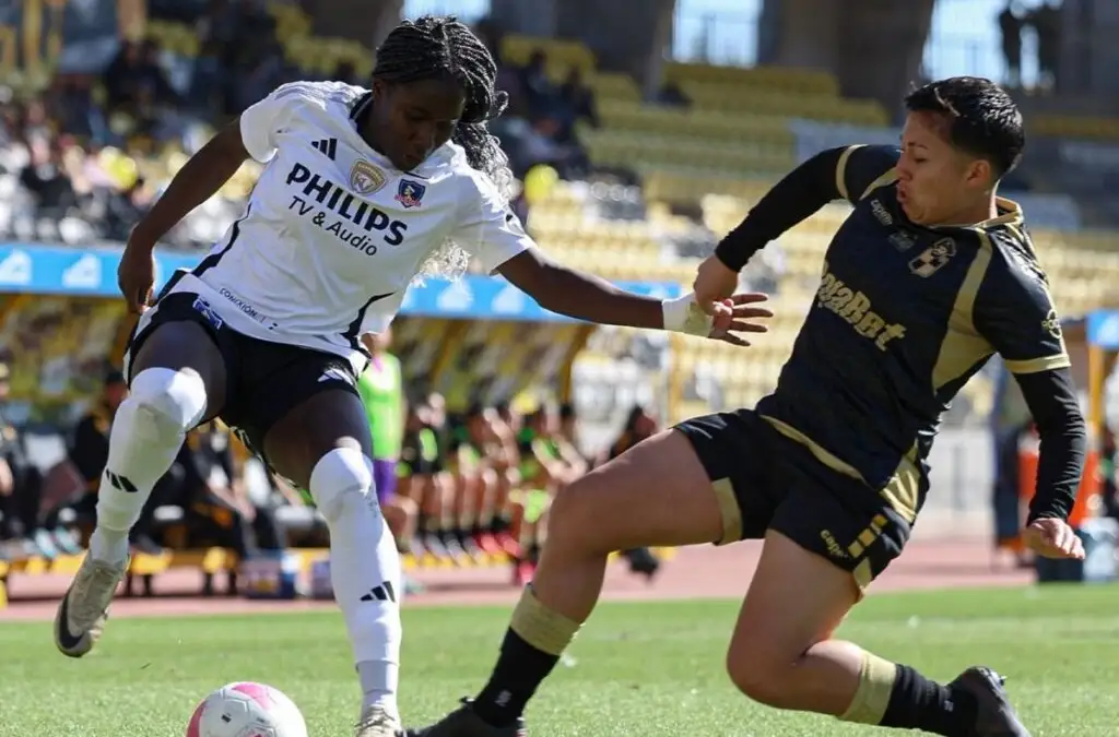 Colo-Colo venció a Coquimbo Unido en el Estadio Francisco Sánchez Rumoroso.