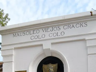 Efeméride: Inauguración Mausoleo de los viejos cracks